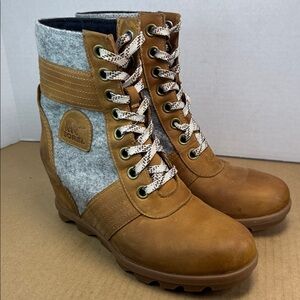 Sorel Lexie Wedge Boots Wool Felt Camel Brown Leather Winter Boots Womens sz 8.5